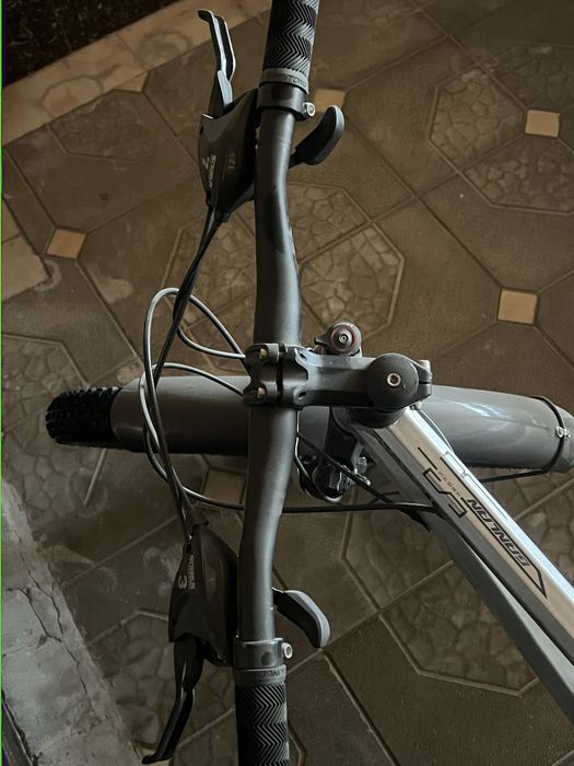 Velosped xali yangi minilmagan 26 razmer 28 saka diska