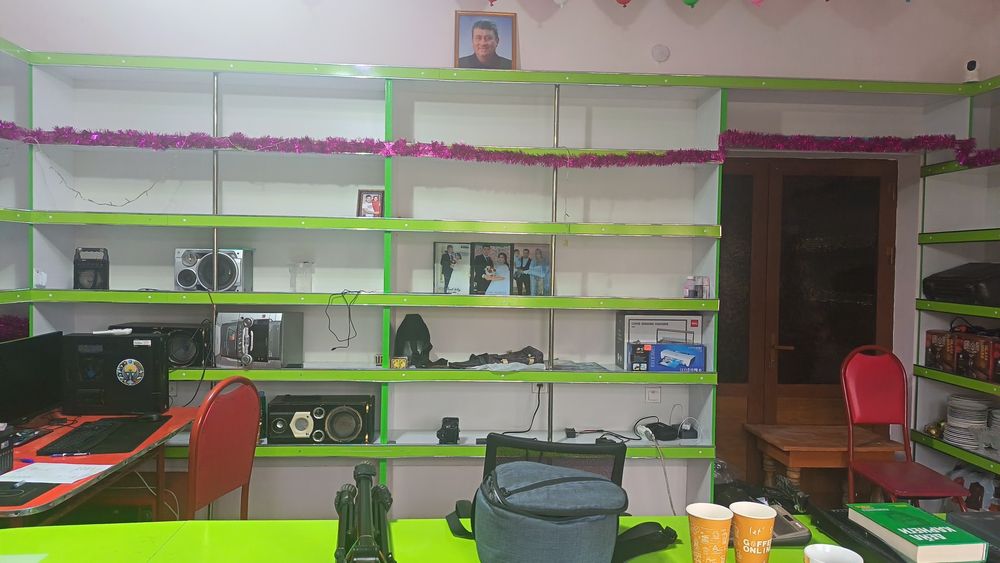 Mebel prilavka vnutrina sotiladi