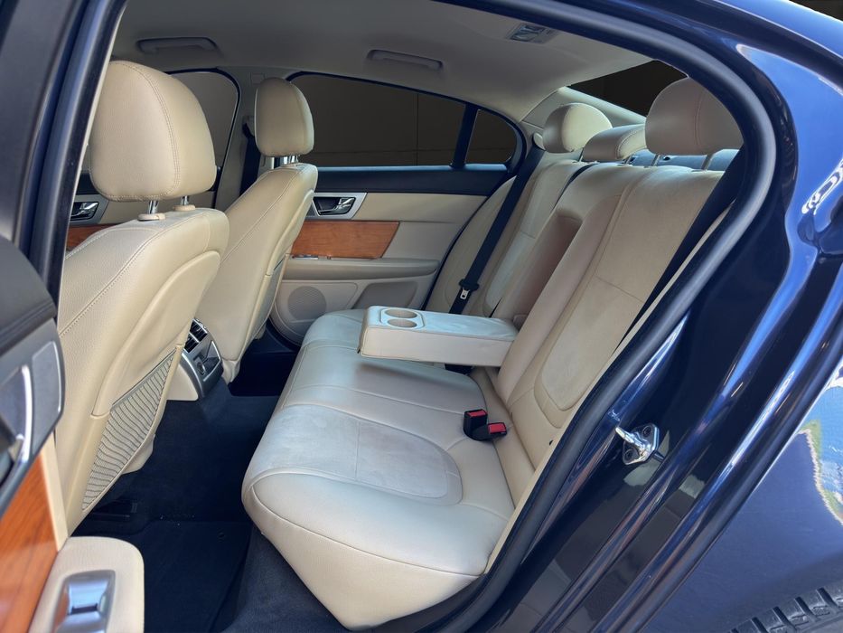 JAGUAR XF - Garantie! Rate fara avans! Km. certificati!