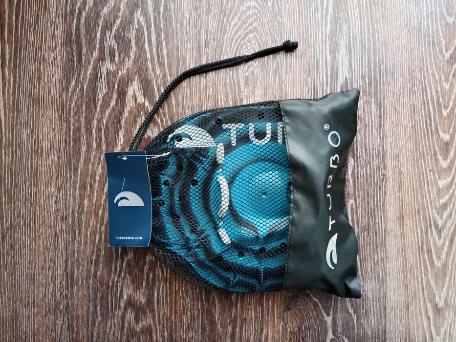 Спортивный инвентарь для плавания