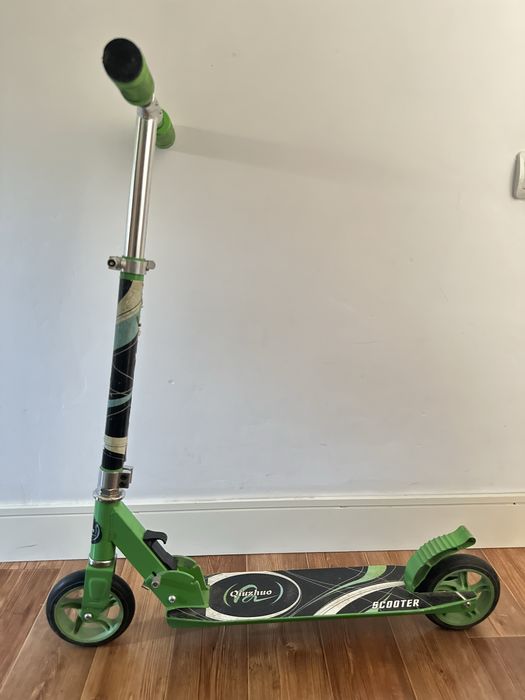 Продам Самокат детский Б/У