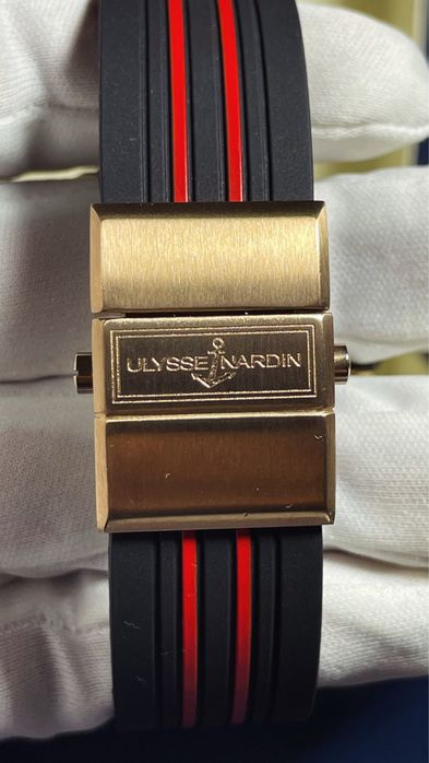 Часы Ulysse Nardin новом состояний