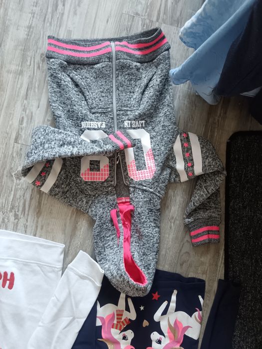 Дрехи за момиче 6-8години