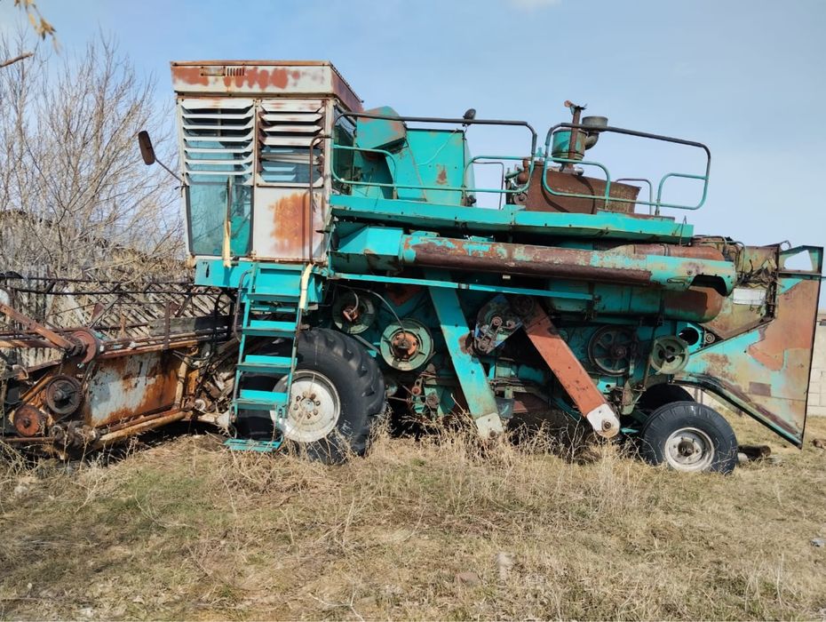 Комбайн сельхозтехника