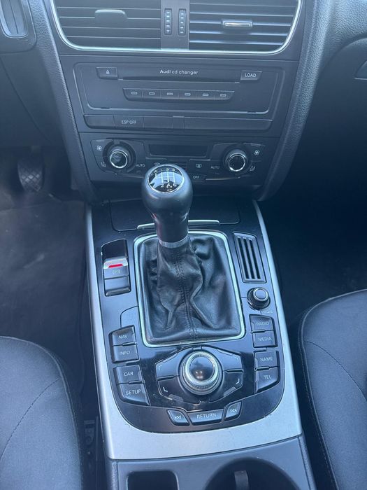 AUDI A4 2009 — imagine 2