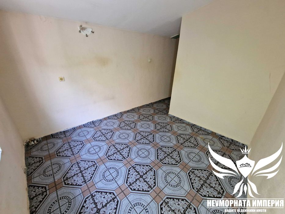 Продавам ресторант, кафе и хотел в гр.Асеновград, Луковица