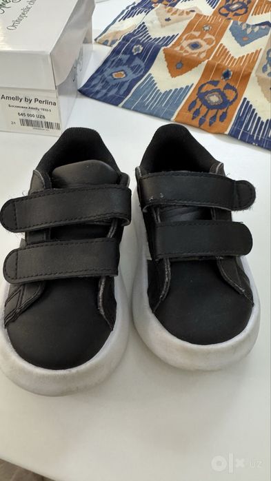 Детские кроссовки adidas