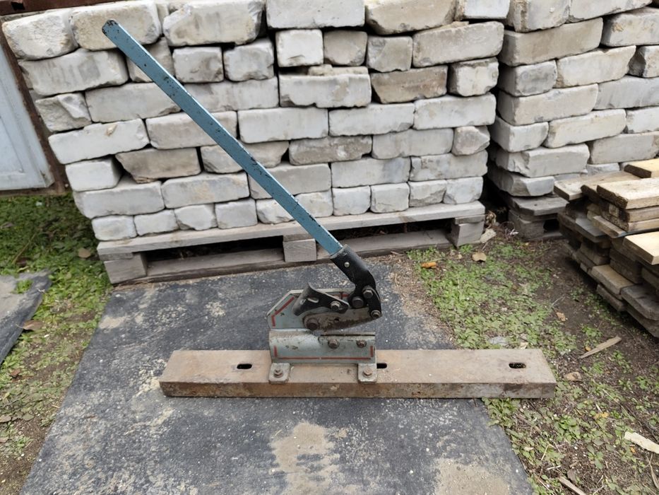 Продам гильотину