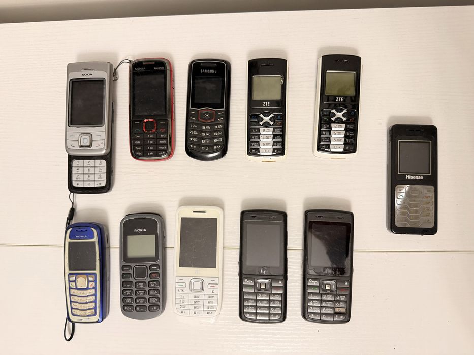 Продам бу сотовые телефоны