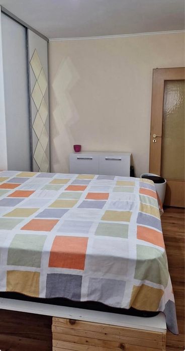 Închiriez garsonieră zona Bl Milea în spate la OMW Sibiu