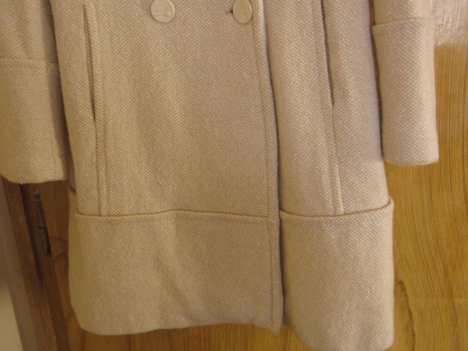 Елегантно дамско палто