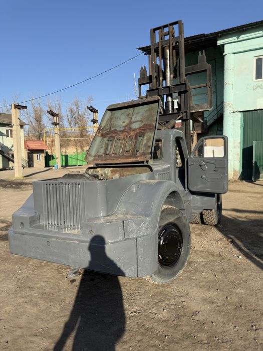 вилочный погрузчик 10 тонн