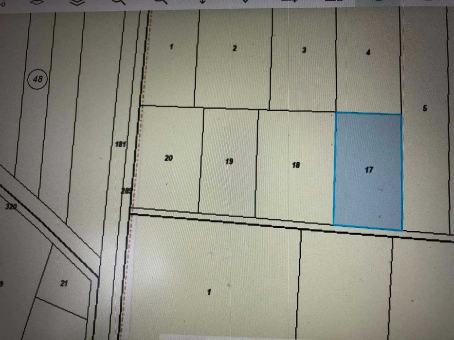 Продавам земеделска земя в с.Лесново, област София