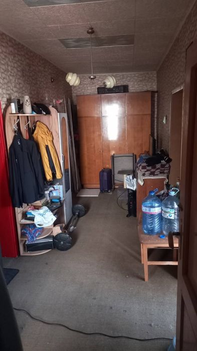 В Панагюрище,продавам първи етаж от къща с приземен 82кв.м