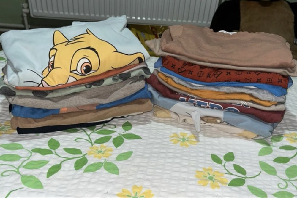 Lot de haine băieti