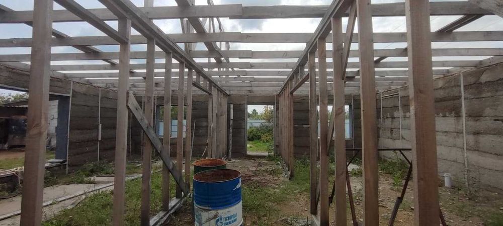 Участок по Кизатова   7.900