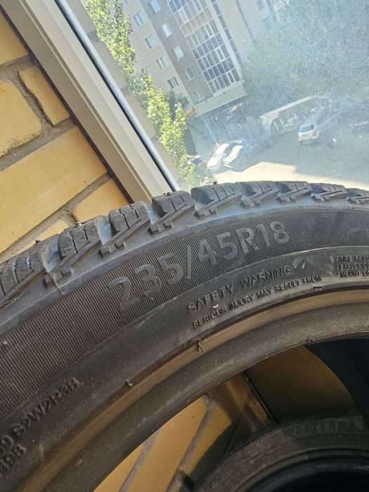 Зимние шины Westlake 235/45r18 шипы