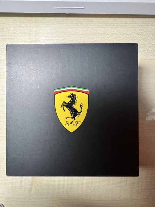 Часы Ferrari оригинальные