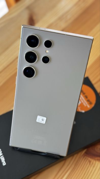 Samsung S24 ultra 512 gb