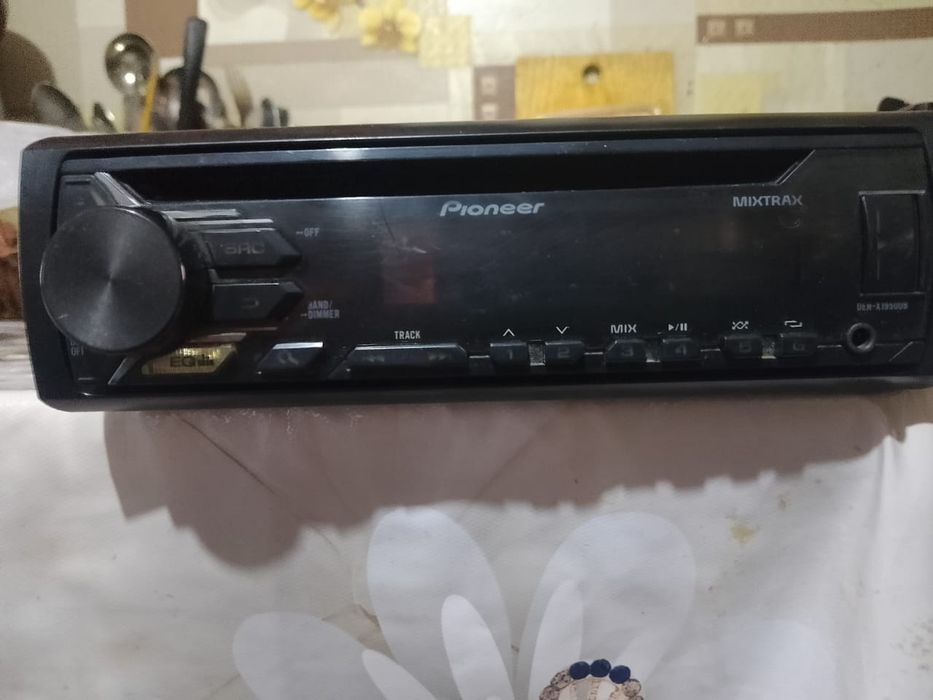 Продам кешер и автозапчасти