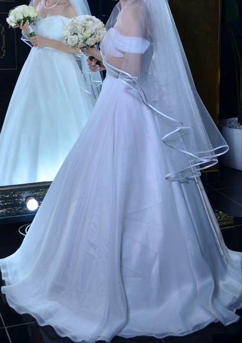 Продаётся свадебное платье