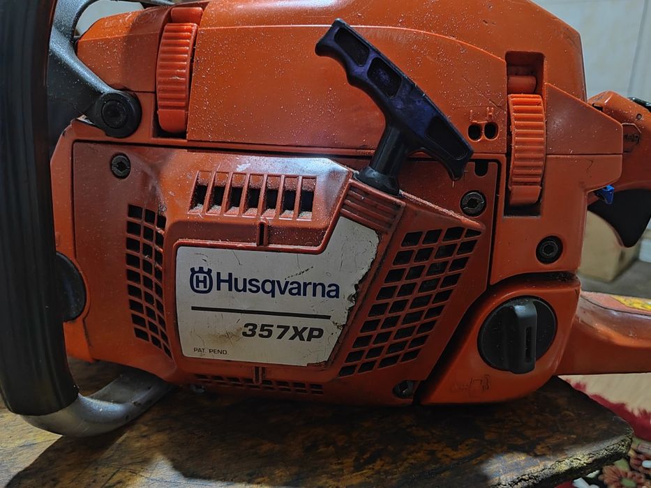 Vând urgent drujba Husqvarna