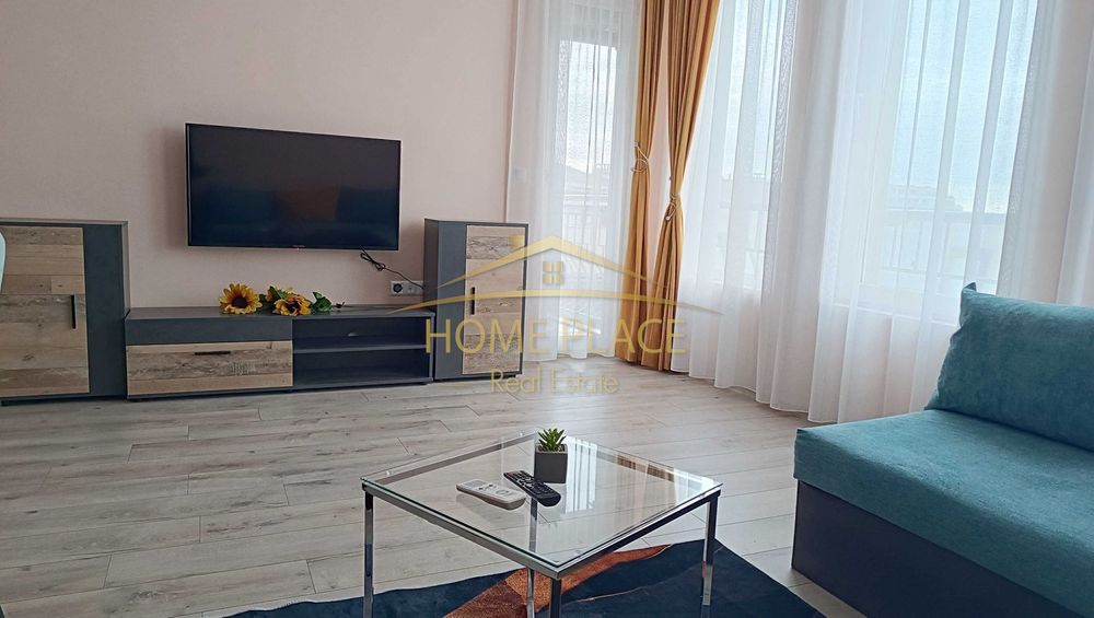 Дава се под наем Тристаен апартамент в Варна, Окръжна болница - 125 кв.м за 714 € - Снимка #1