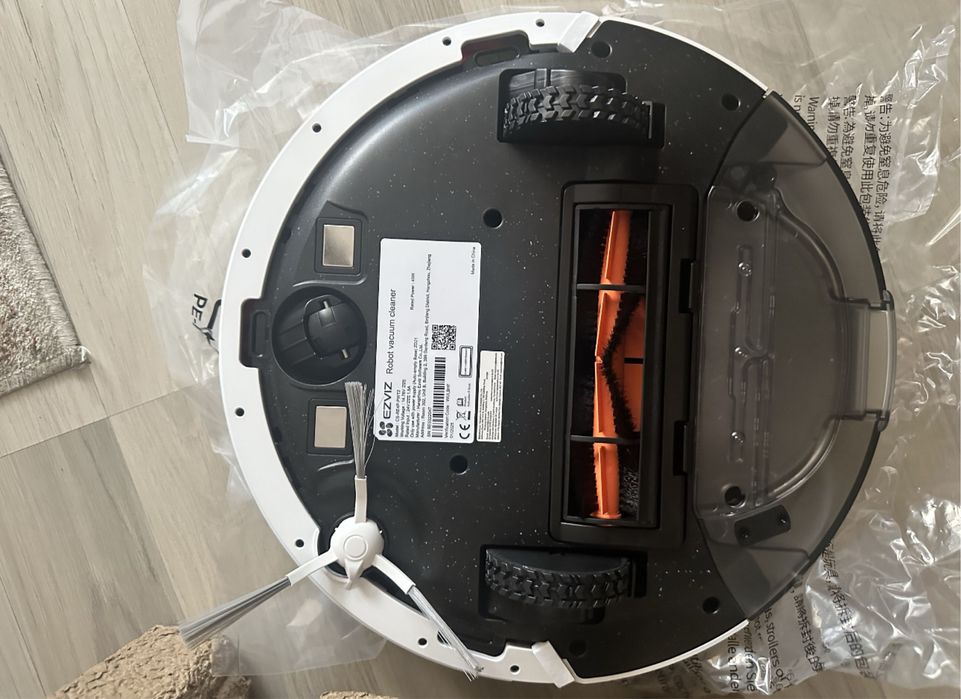 Aspirator robot EZVIZ RE4Plus, cu garanție și factura de achiziție