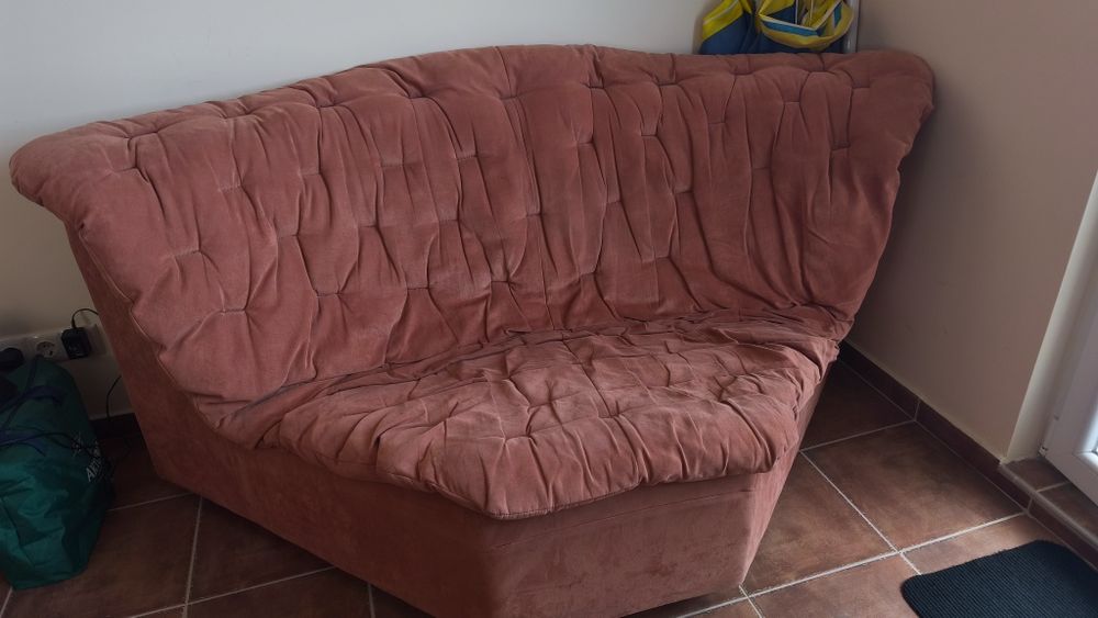 Продавам диван, лежанка, ъгъл и фотьоил в Созопол