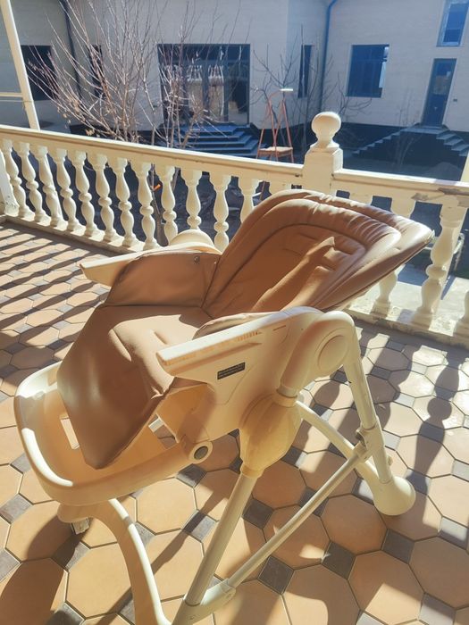 Кормление стульчик детский