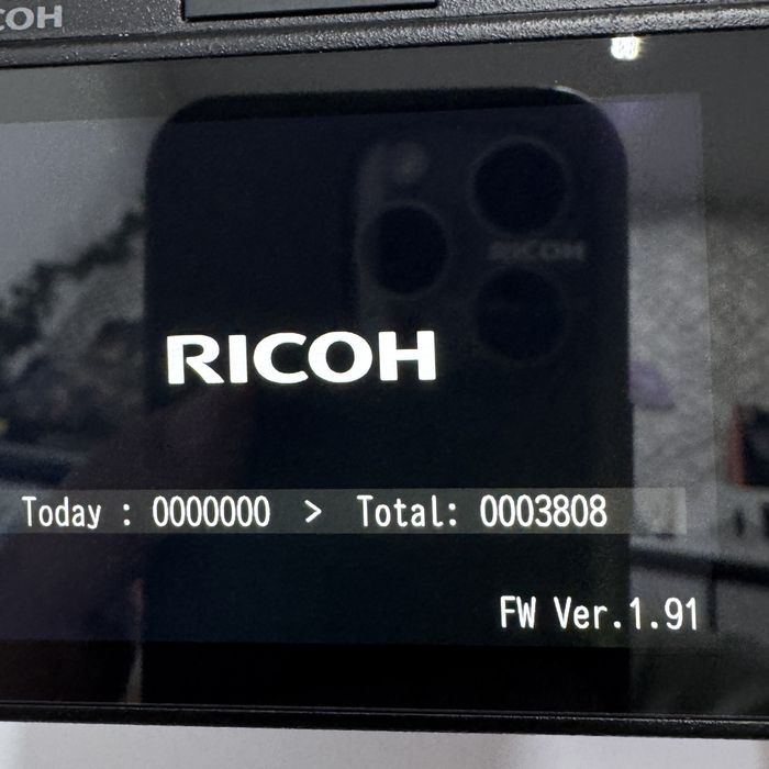 Ricoh GR III HDF - 3808 cadre ! Factura - Garantie 3 luni !