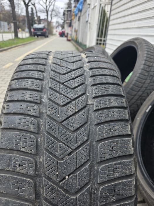Гуми  PIRELLI    21' спорт пакет