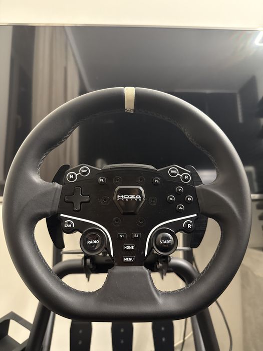 Moza автосимулятор в полном комплекте