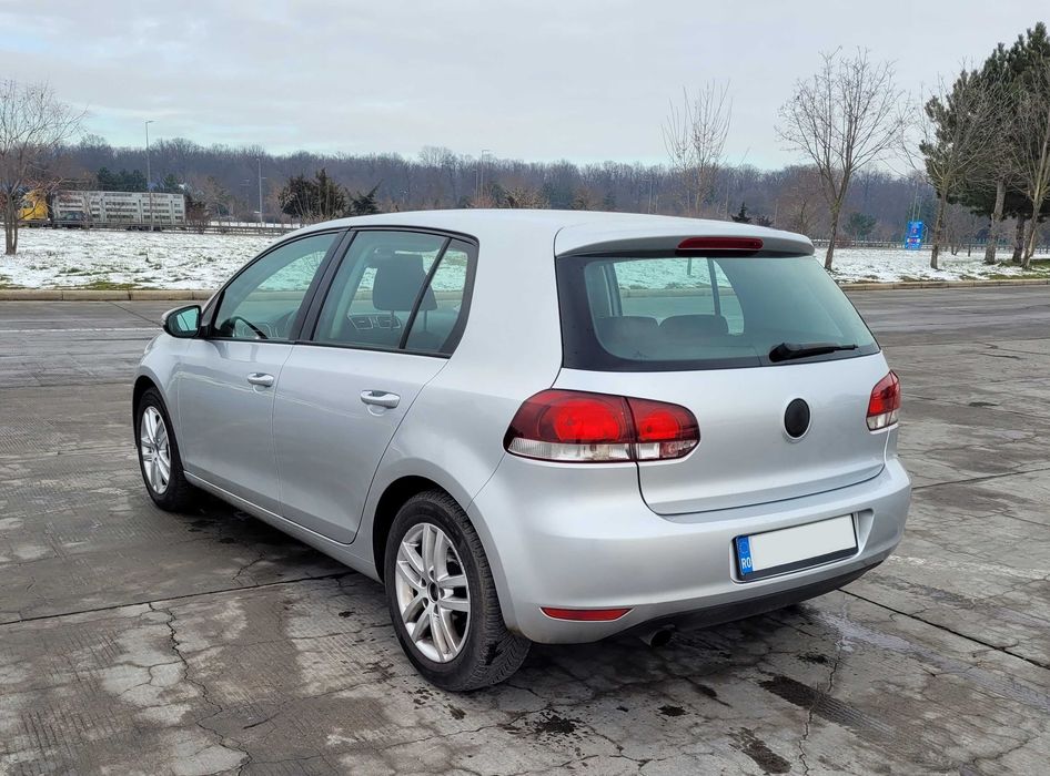 Golf 6 HighLine 105CP benzina unic proprietar garaj permanent