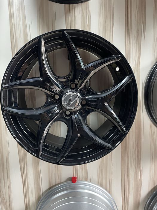 Авто диски для легковых патомабилей