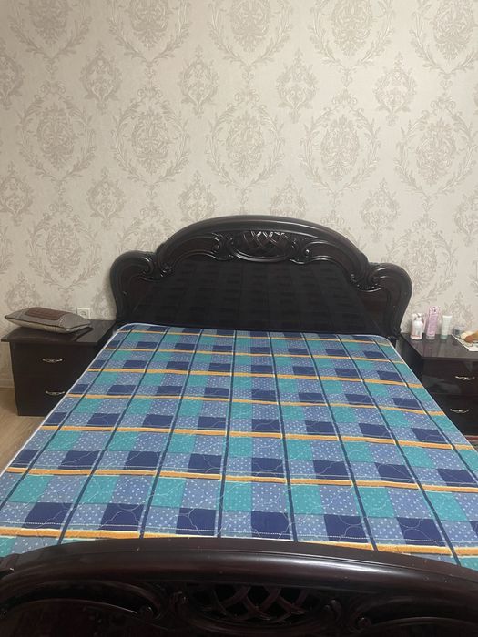 Продается кровать двуспальная