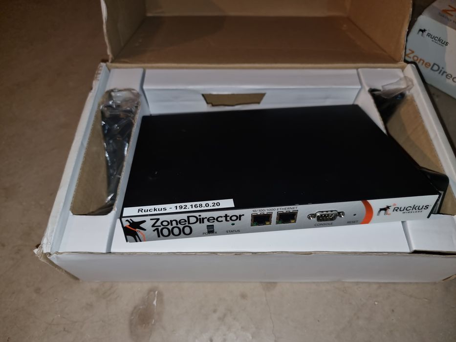 Vand Ruckus zone director 1000