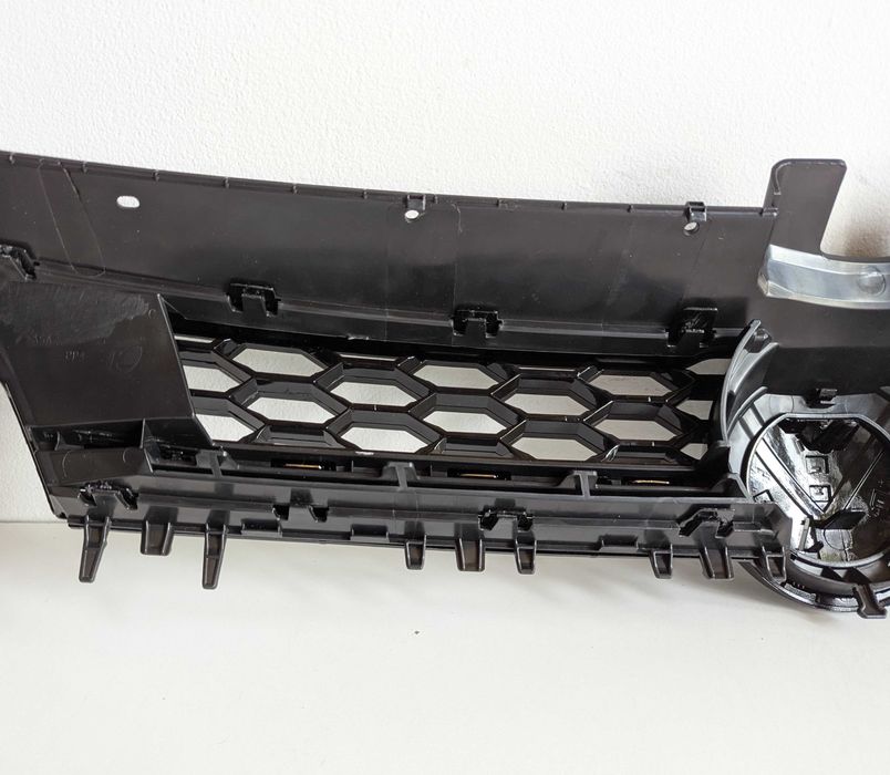 Решетка ГТИ за ГОЛФ 6 тип пчелна пита VW Golf Предна Хром Черна Тунинг