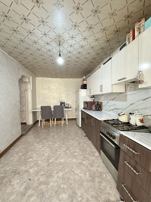 Продам дом залиний