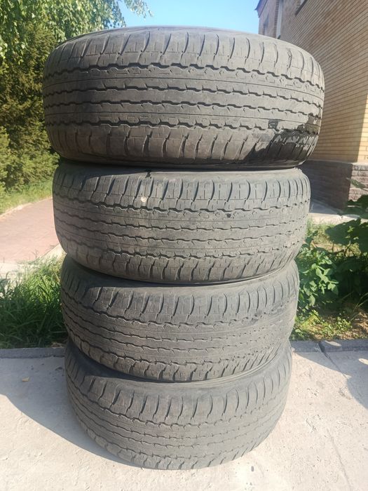 Dunlop 265 60 R18 комплект
