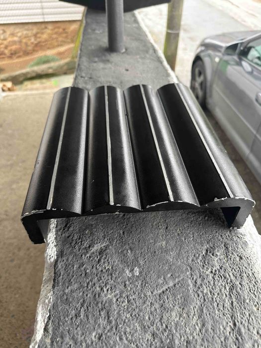 Бас каса 12-ка pioneer и стъпало pioneer prs-x320