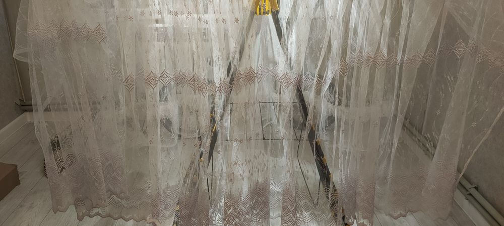 Белая тюль, шторы