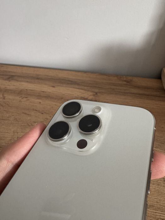 Iphone 15 pro , 128 гб