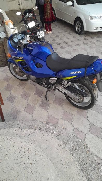 Продаётся мотоцикл сузуки 600 куб