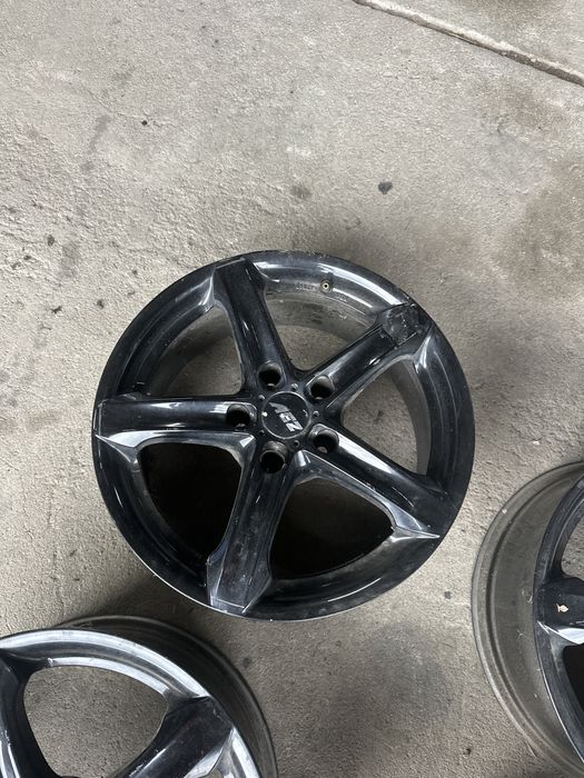 Jante 5x120 BMW AEZ 17” Et 35 7,5j senzori presiune roti