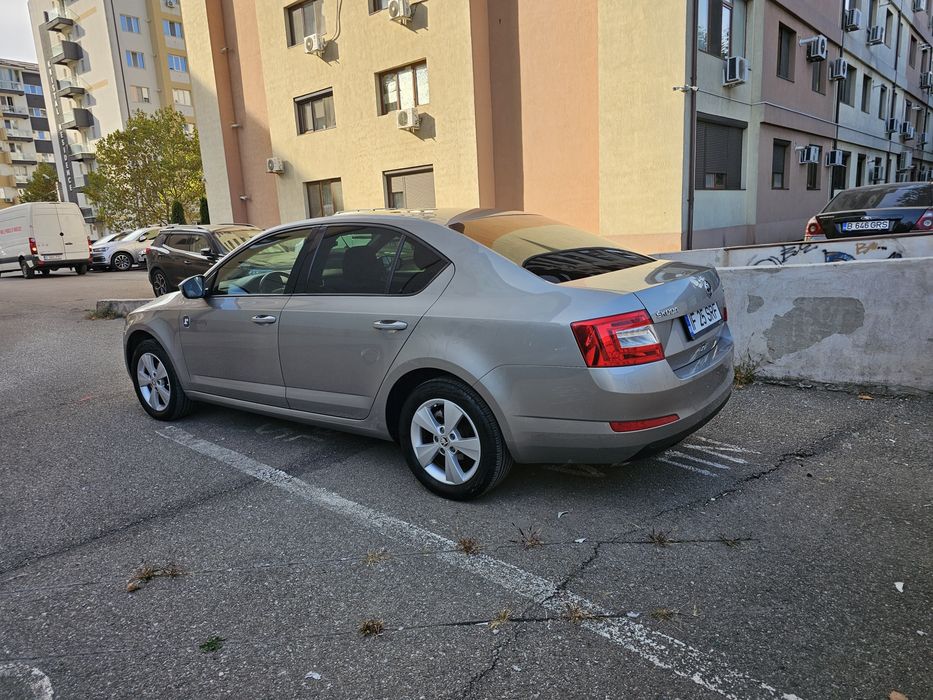 SKODA Octavia 2015 — imagine 2