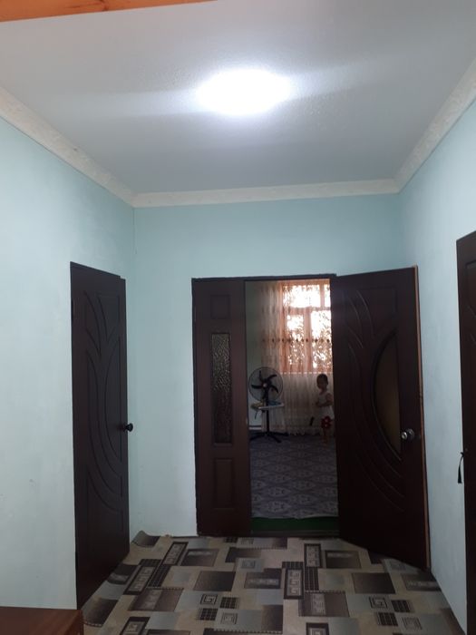 Yangi arzon 4 xonalik 5 sotox uy sotiladi