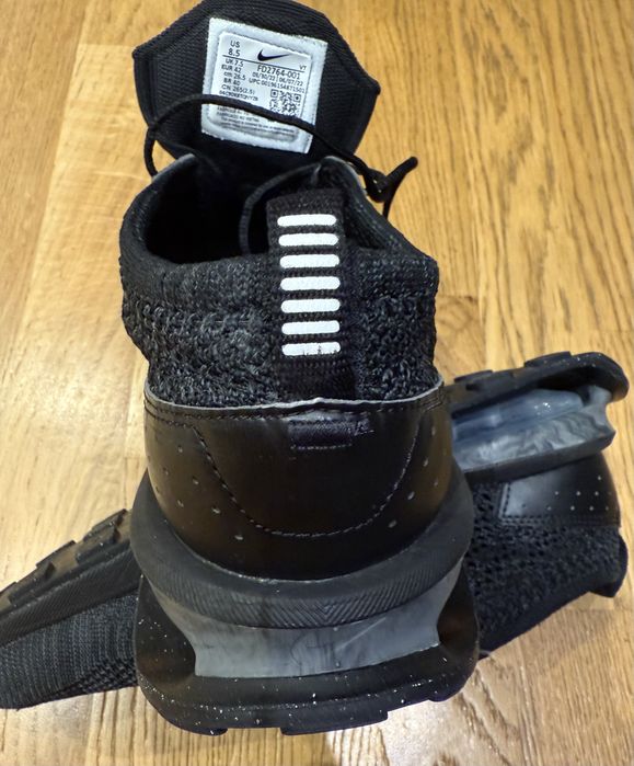 Nike AIR MAX FLYKNIT RACER размер 42 - 100% оригинал!!!