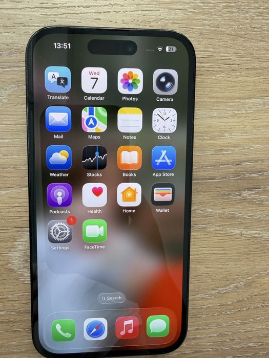 Продавам iphone 14 pro