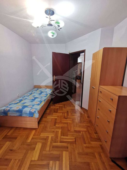 Тристаен апартамент - кв. Кършияка - 1412941